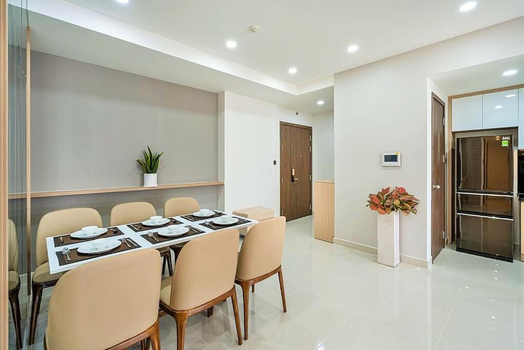 Tripletrees Apartment At Saigon Central - Rivergate Residence District 4 Ho Chi Minh City Exterior photo